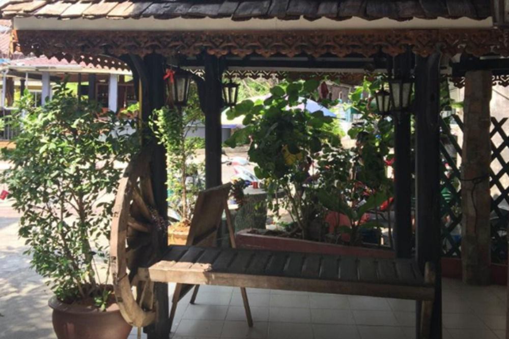 Baan Thai Homestay By Bgb Villas Strand Kata Exterior foto