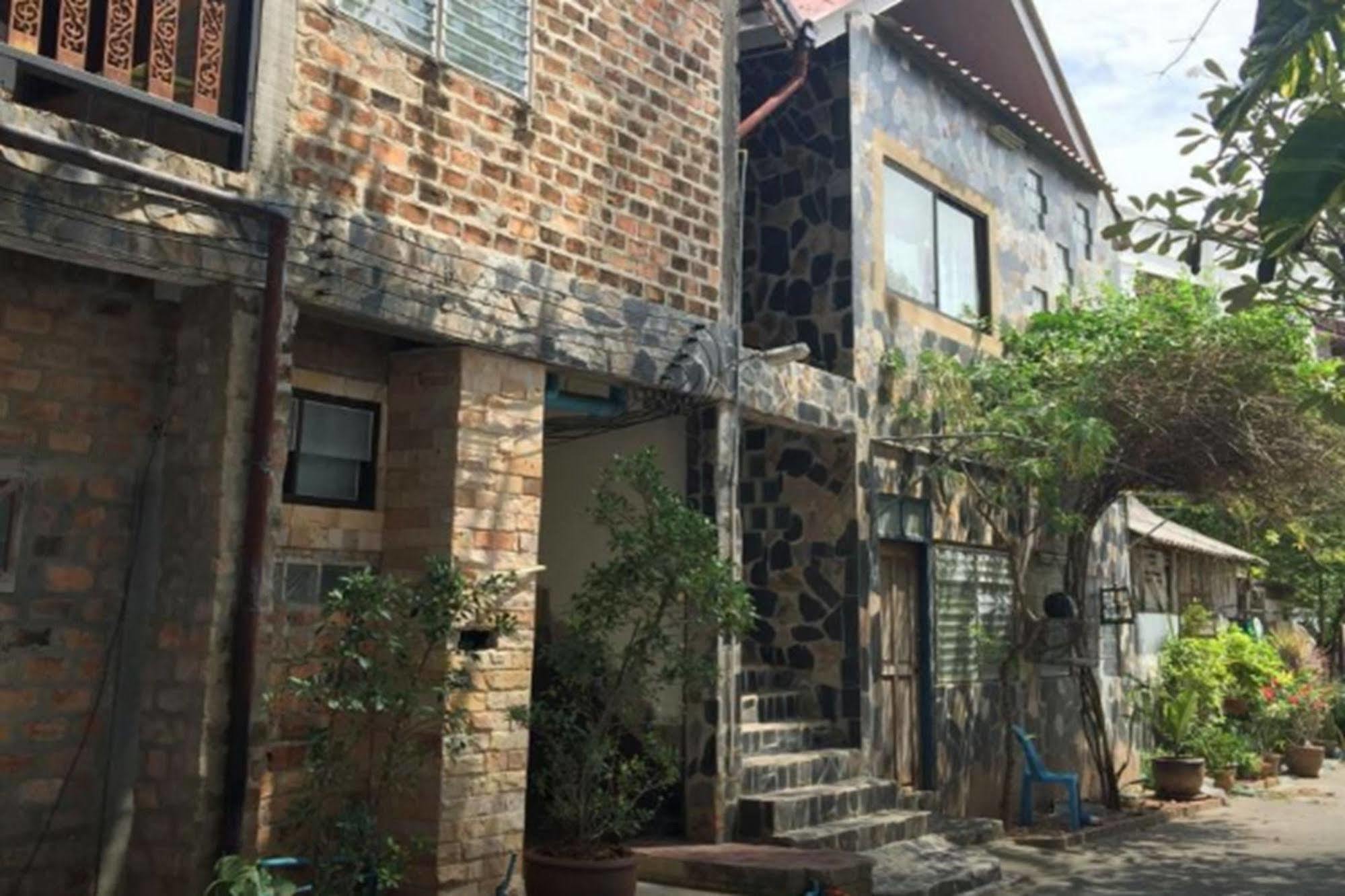 Baan Thai Homestay By Bgb Villas Strand Kata Exterior foto