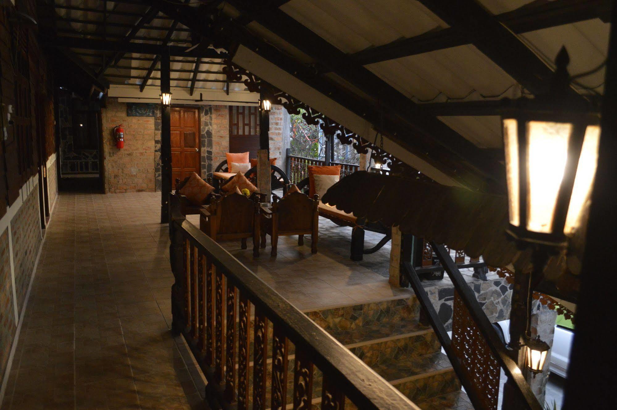 Baan Thai Homestay By Bgb Villas Strand Kata Exterior foto